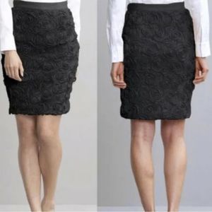 BANANA REPUBLIC Black Textured Rosette Roses Pencil Skirt